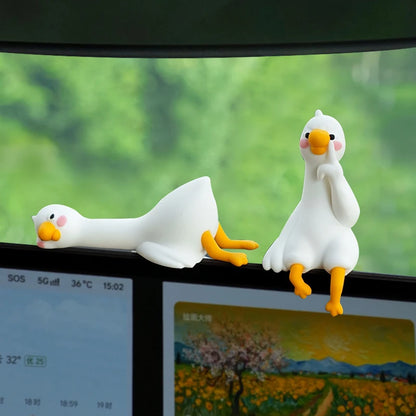 Cute 3D Mini Resin Duck Figurine – Cartoon Animal Desk Decor | Car Dashboard Ornament & Gift Idea