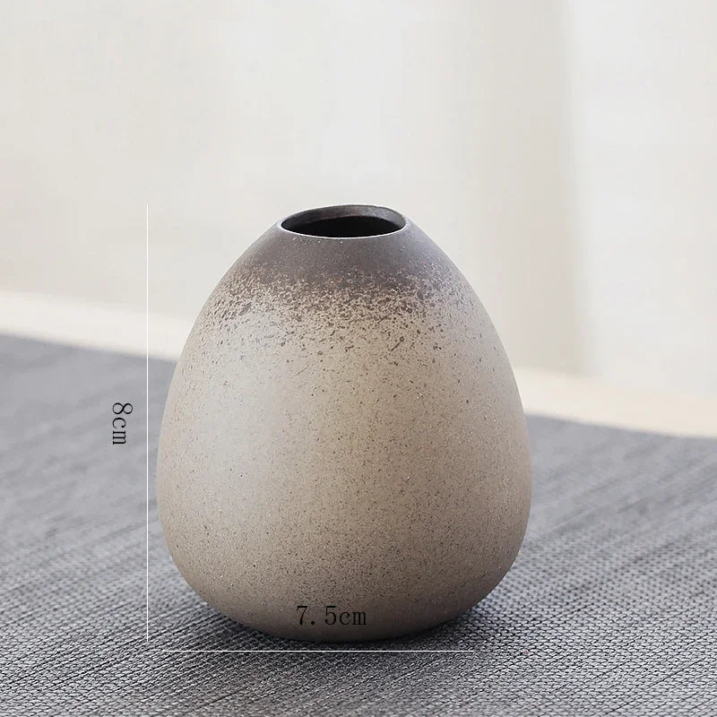 CHANSHOVA Retro Ceramic Small Vase | China Pottery Floral Decorative Container | Modern Home Decor