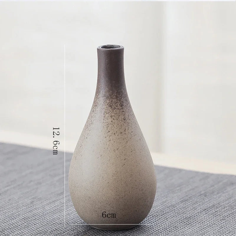 CHANSHOVA Retro Ceramic Small Vase | China Pottery Floral Decorative Container | Modern Home Decor