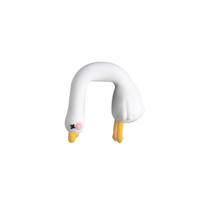 Cute 3D Mini Resin Duck Figurine – Cartoon Animal Desk Decor | Car Dashboard Ornament & Gift Idea