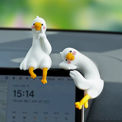 Cute 3D Mini Resin Duck Figurine – Cartoon Animal Desk Decor | Car Dashboard Ornament & Gift Idea
