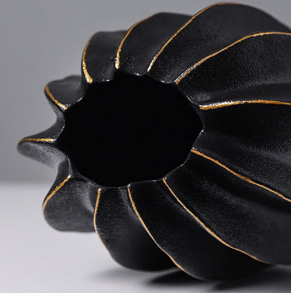 Ceramic Vase | Irregular Coral Wave Petal Shaped Flower Arrangement Decor